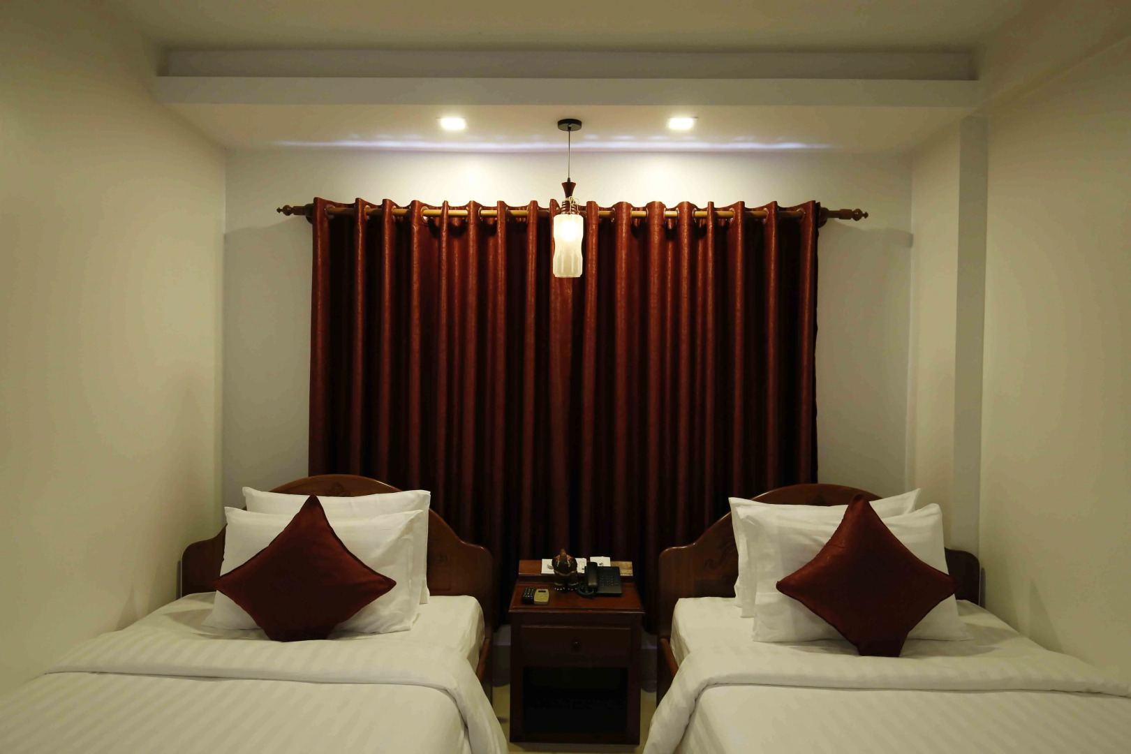 Holy Angkor Deluxe Hotel