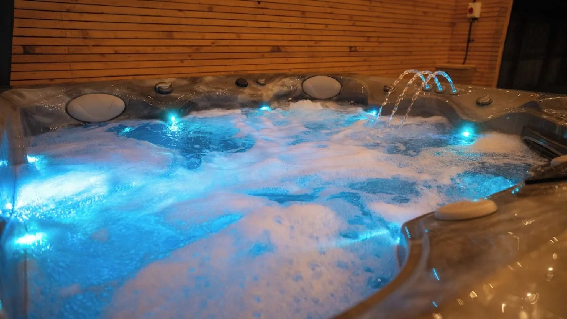 Northumberland Luxury Stays - The Shearling