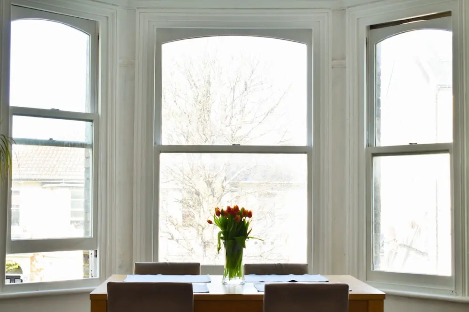 Spacious 3 Bedroom Hove Apartment