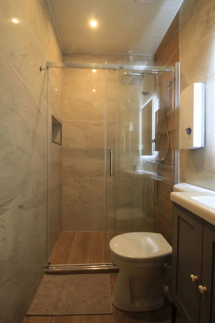 Asia Dreieck Pension Zimmer