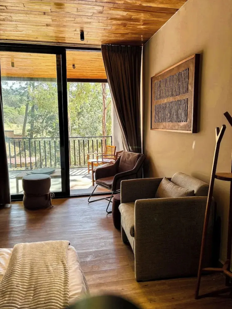 Serenzzo Hotel & Cuisine