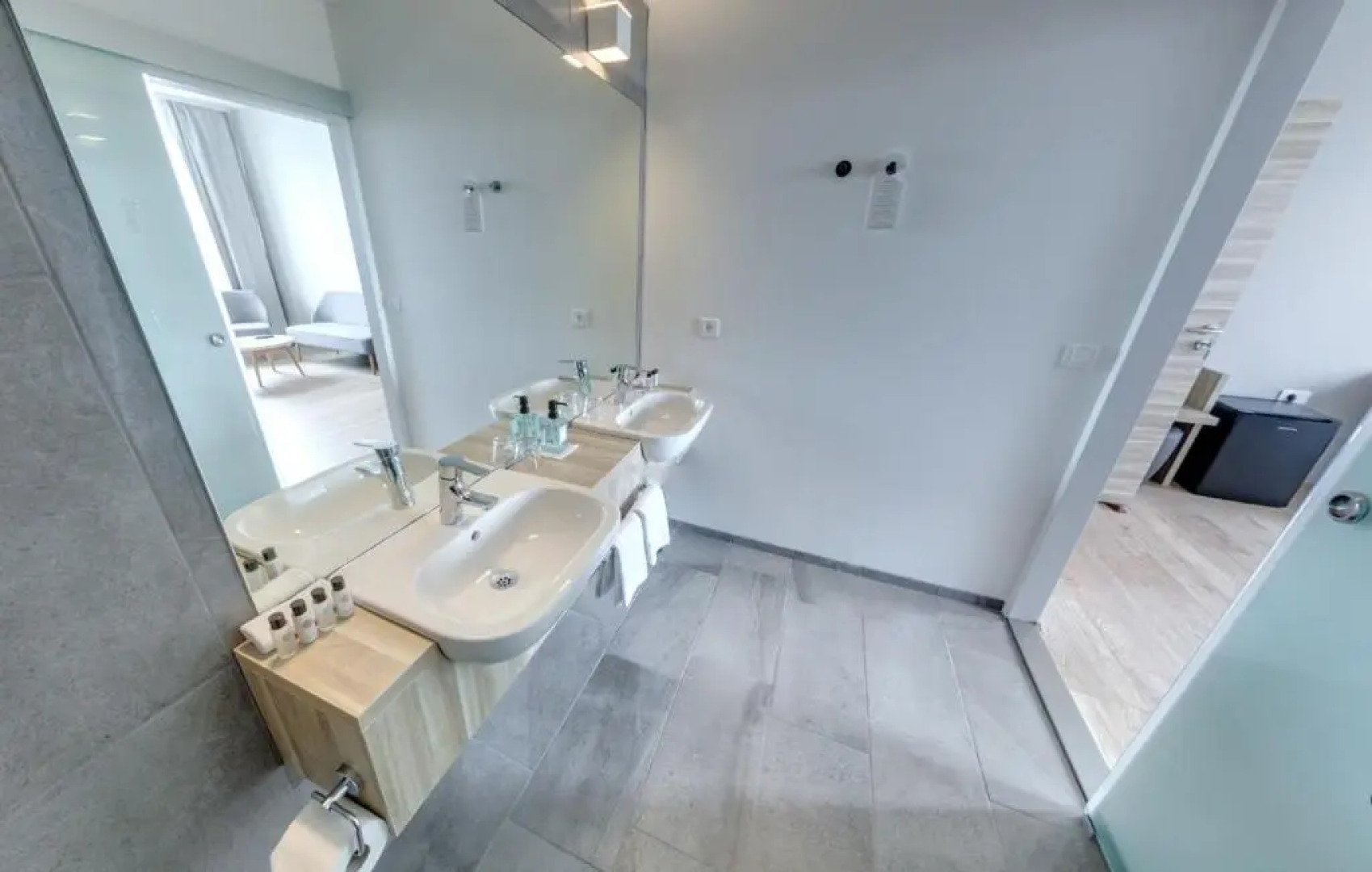 Отель Laugarbakki