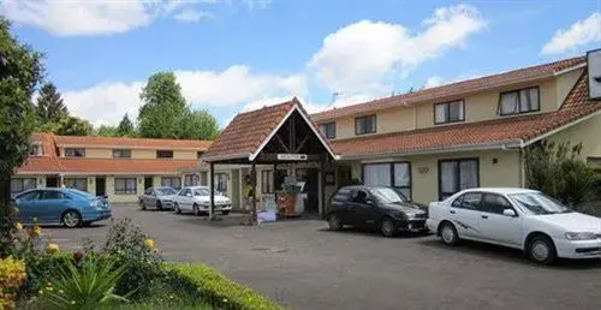 Gwendoline Court Motor Lodge