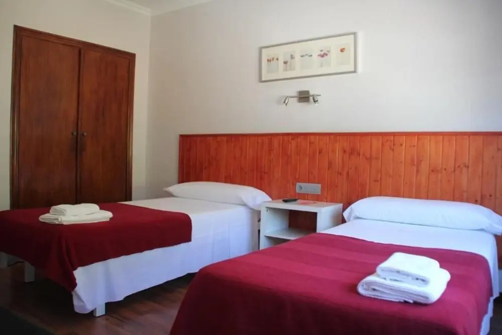 Hostal Cruce