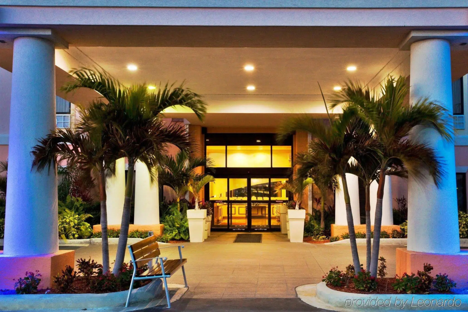 Holiday Inn Express Hotel & Suites Lake Okeechobee by IHG