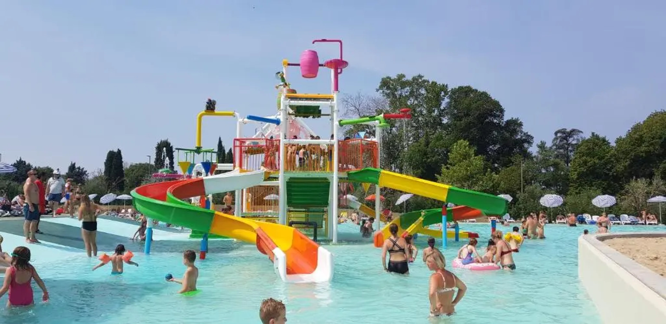 Happy Camp Mobile Homes in Camping Cisano San Vito