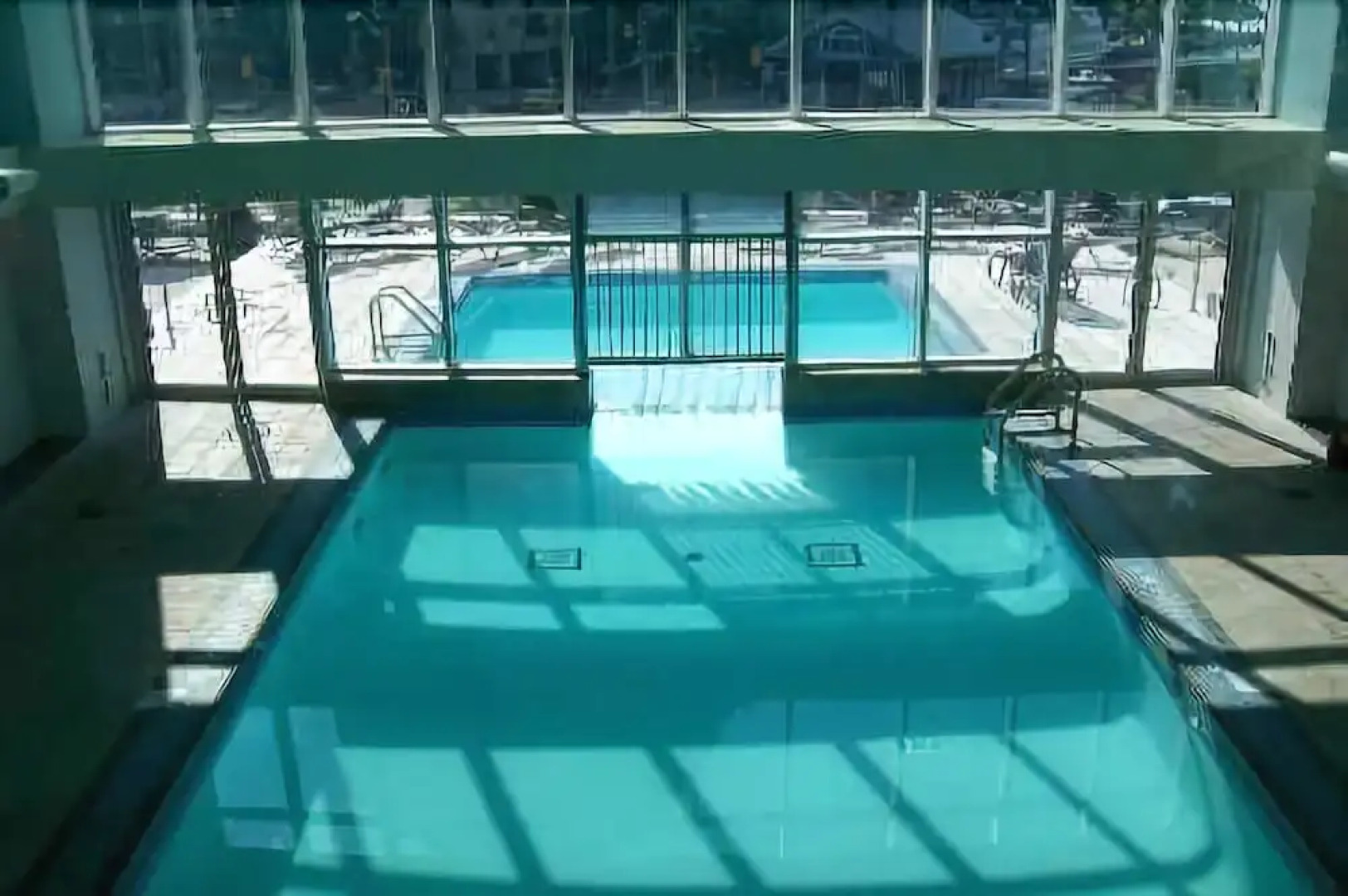 Pelican on the Harbour