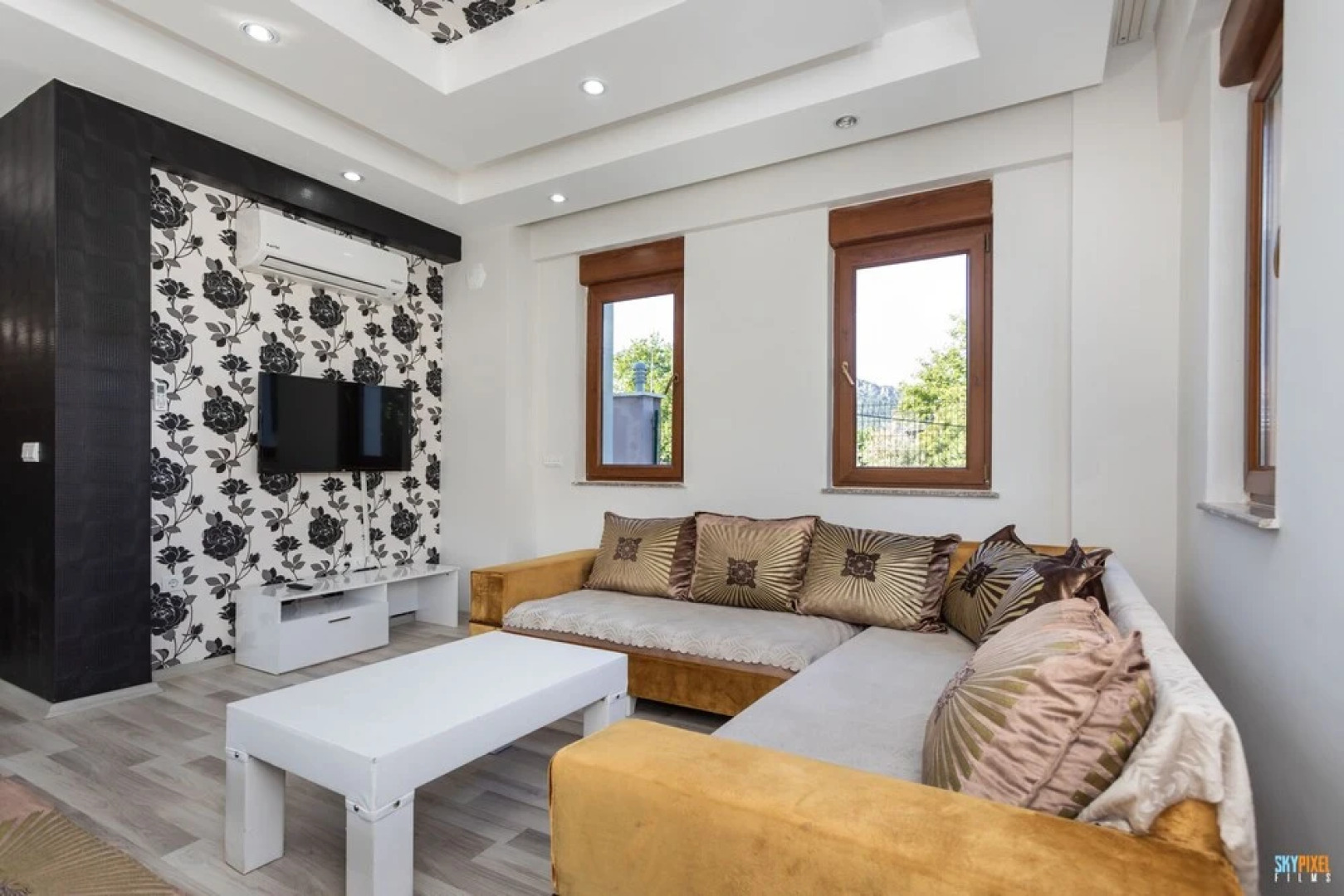 Villa Feray 1 By Villatatilin