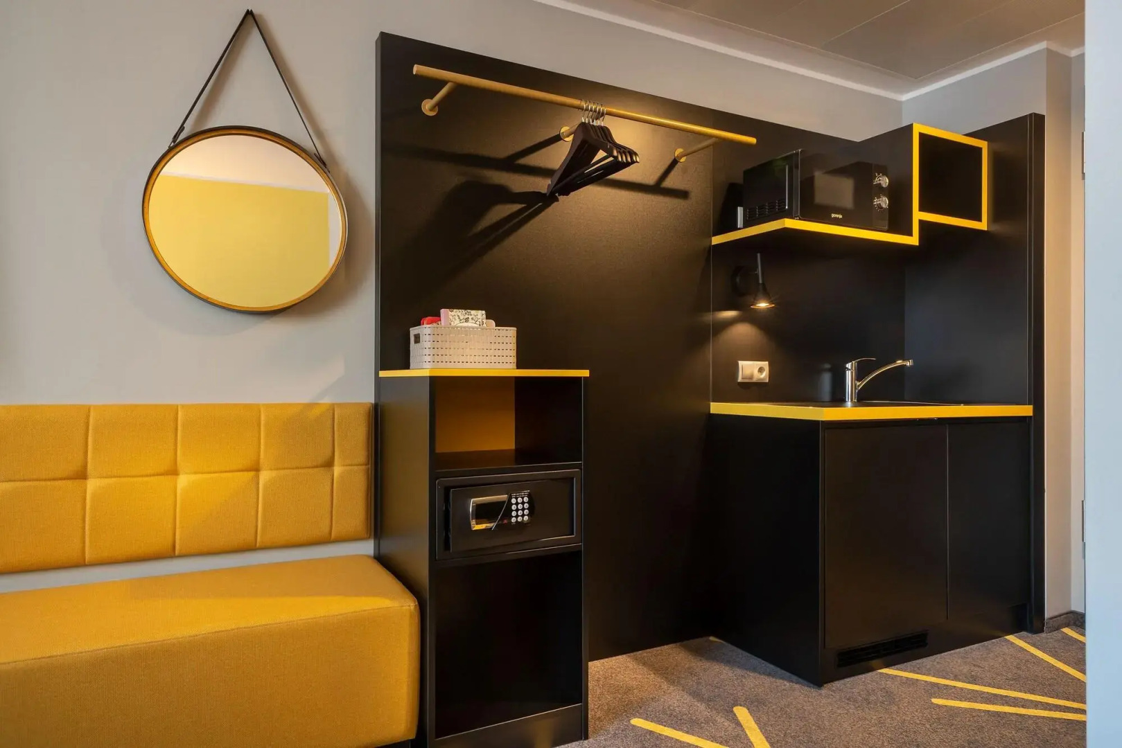 Holiday Inn - the niu, Fury Aschheim Messe by IHG