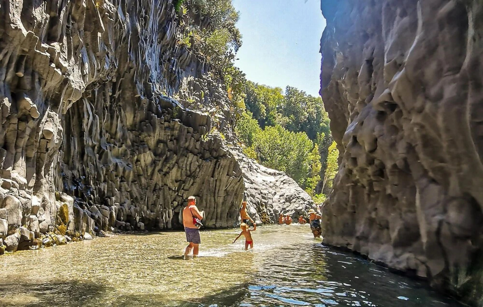 Awesome Apartment in Furci Siculo With Wifi and 1 Bedrooms