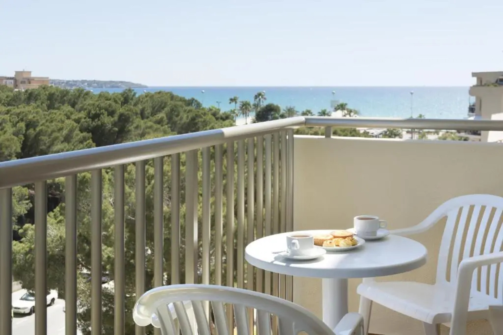 Cabot Tres Torres Apartamentos