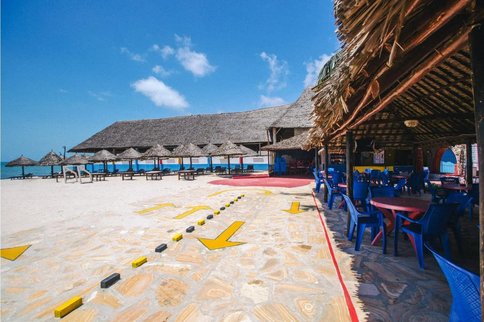 Best Western Jangwani Sea Breeze Hotel