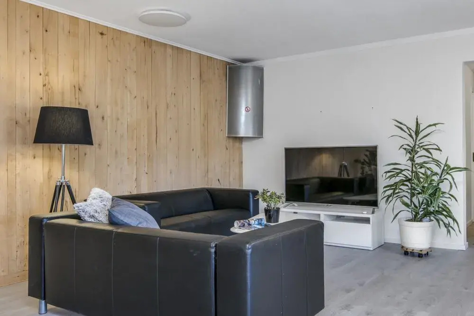 Tallbackens Gård & Vandrarhem - Hostel