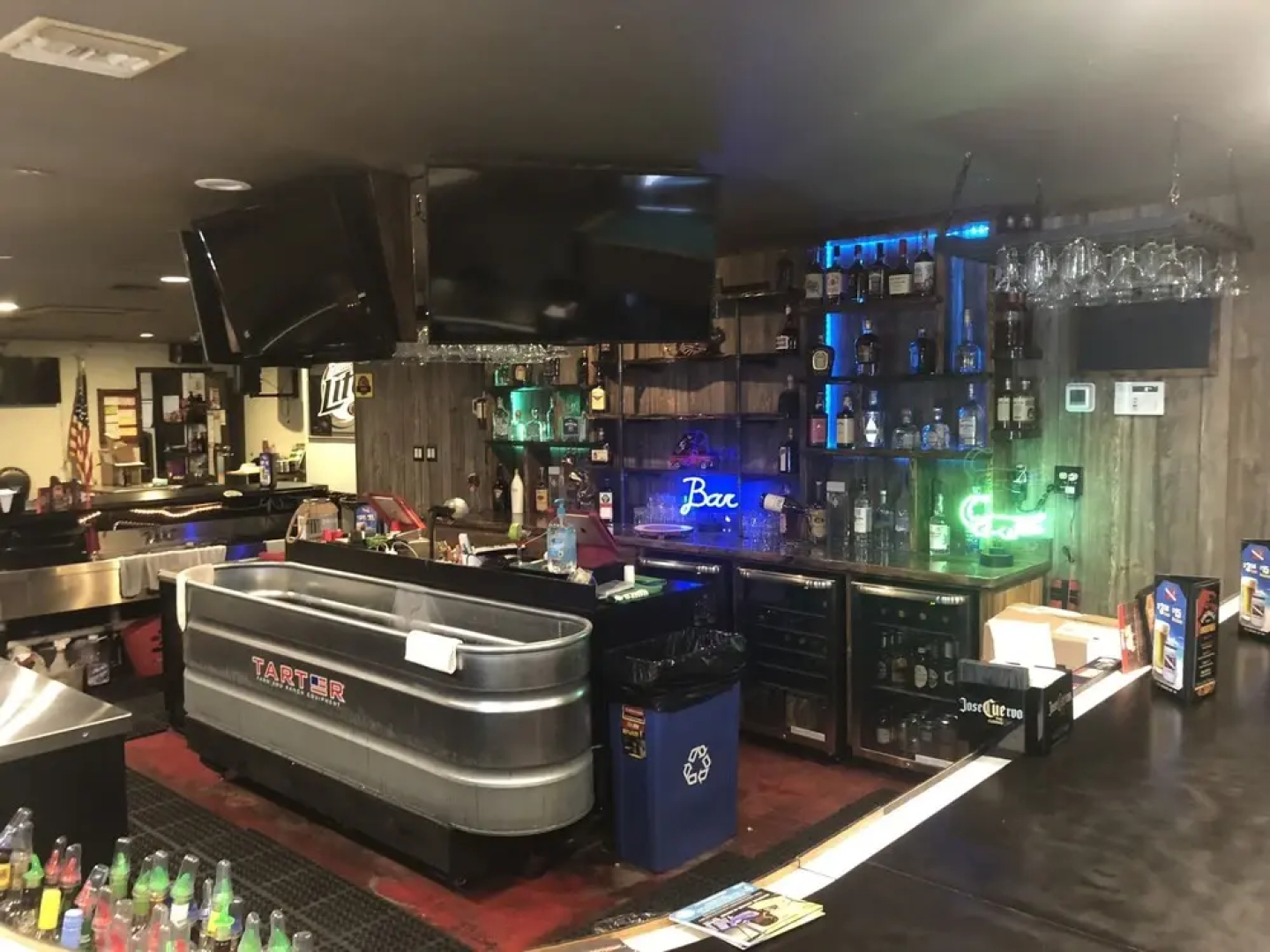 Camp Mack Lodge, Marina & RV Resort