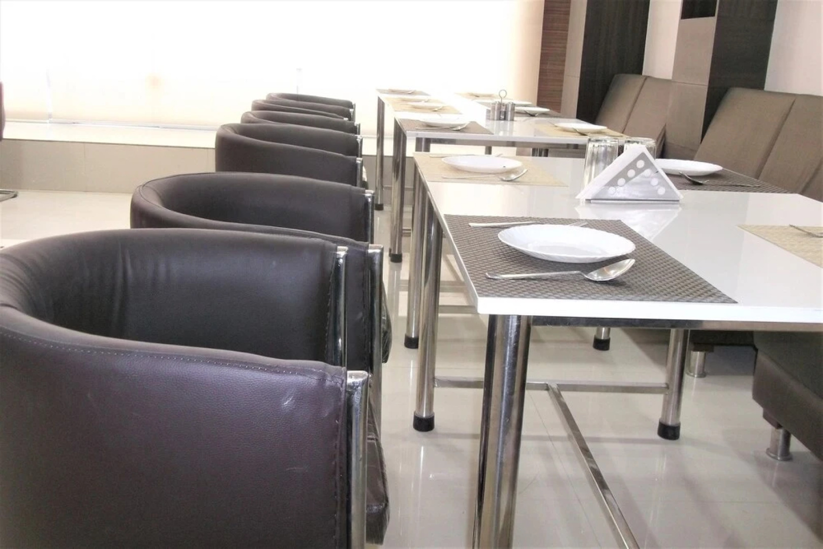 OYO 10360 Hotel Grand Manoranjan