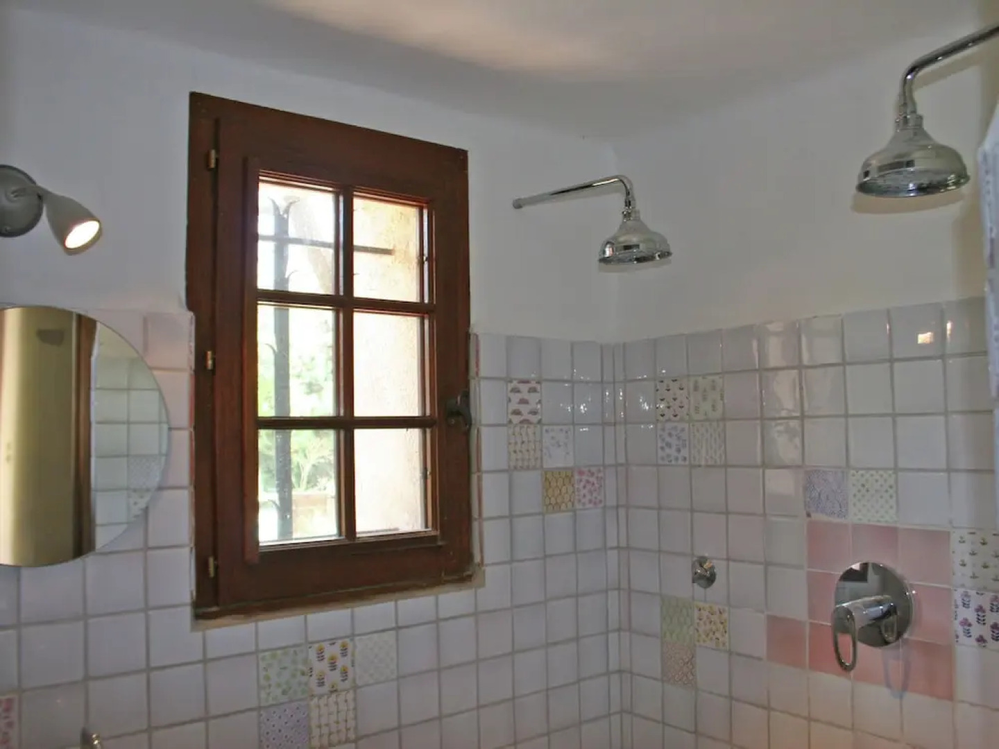 Lovely Holiday Home in Salernes With Swimming Pool