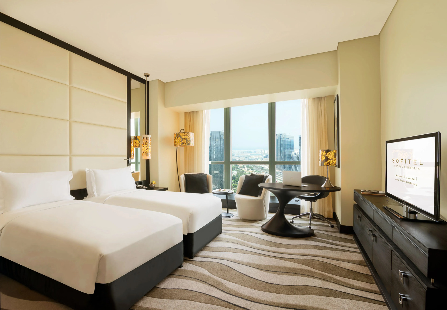 Отель Sofitel Abu Dhabi Corniche