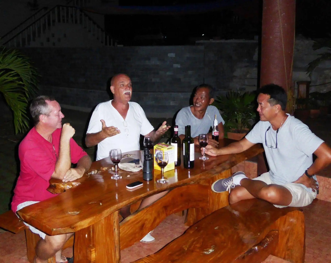 Island View Beachfront Resort