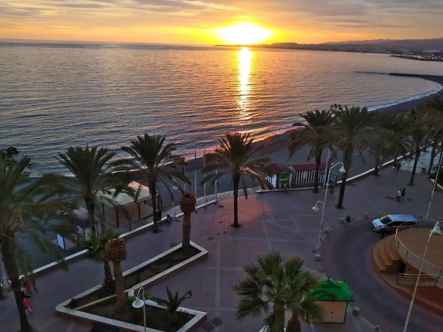 Apartamentos Intercentro Algarrobo-Costa