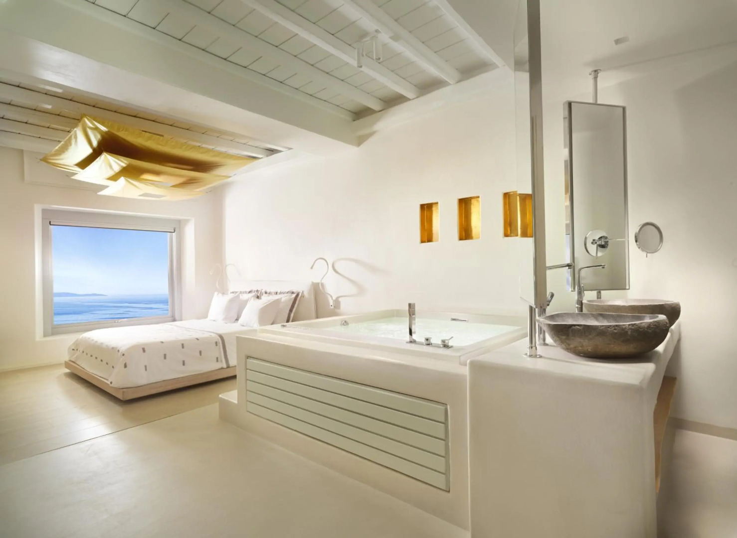 Отель Cavo Tagoo 