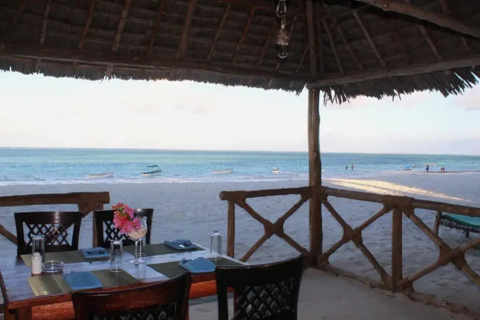 Bianco Azzurro Hotel & Restaurant