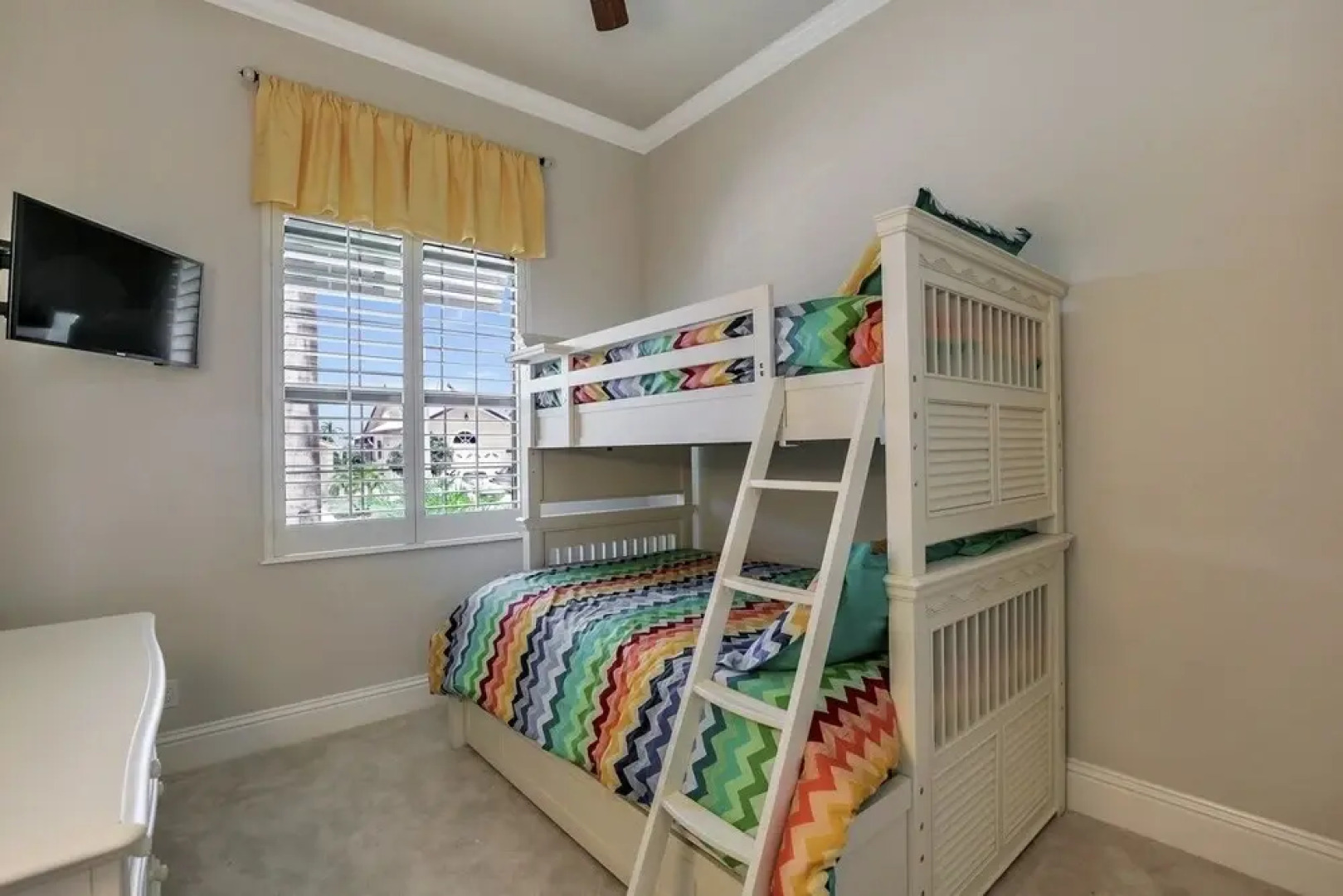 Breakwater Home #54005