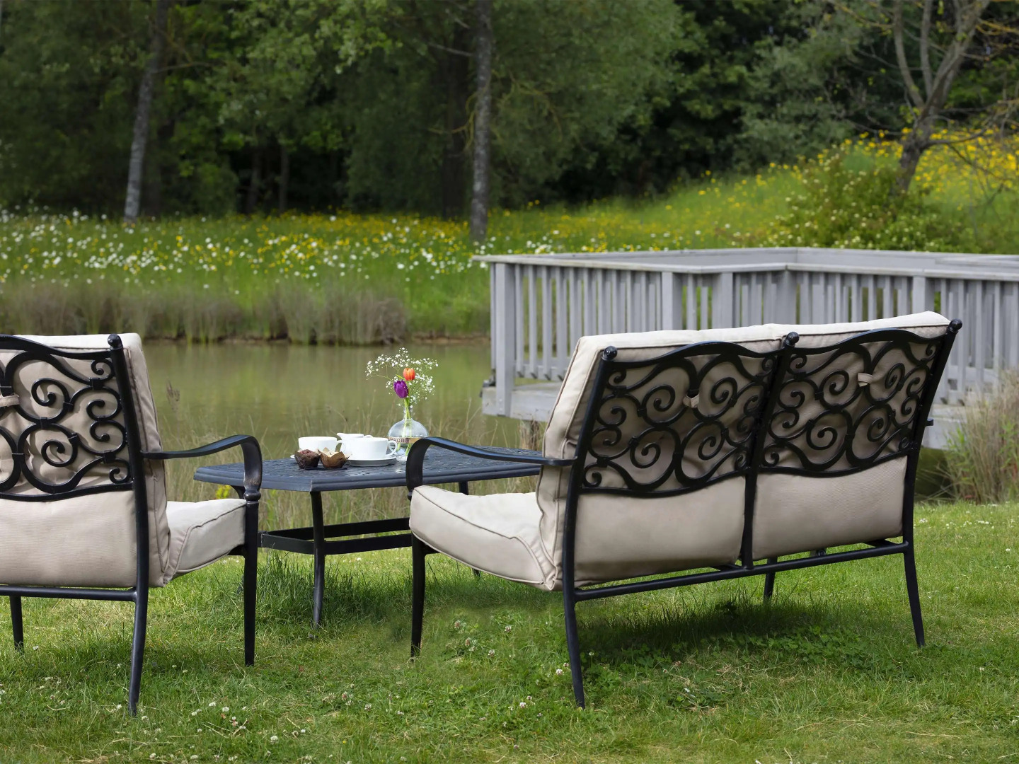 Отель The Cambridge Belfry