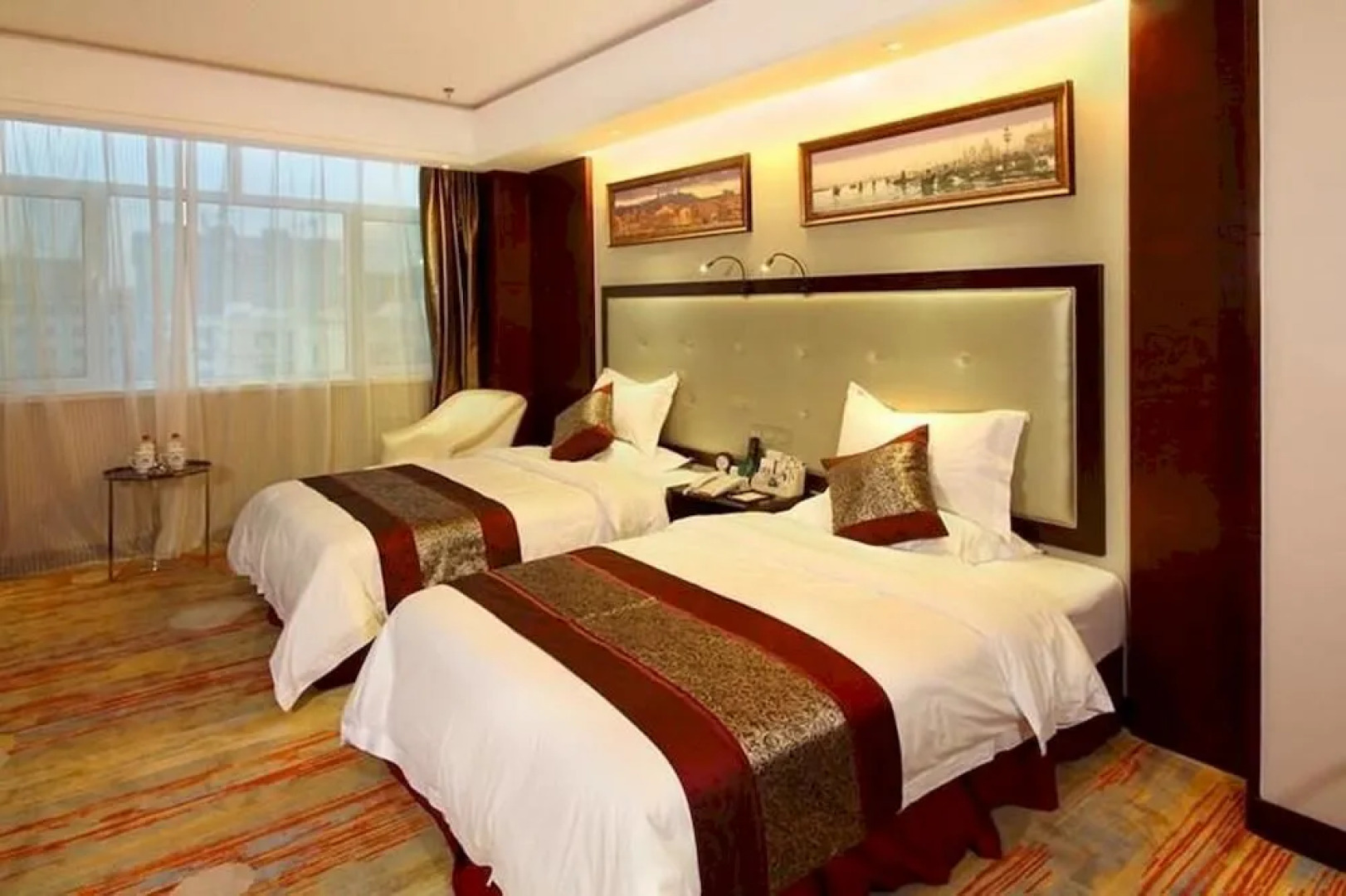 Puyang Yuehua International Hotel