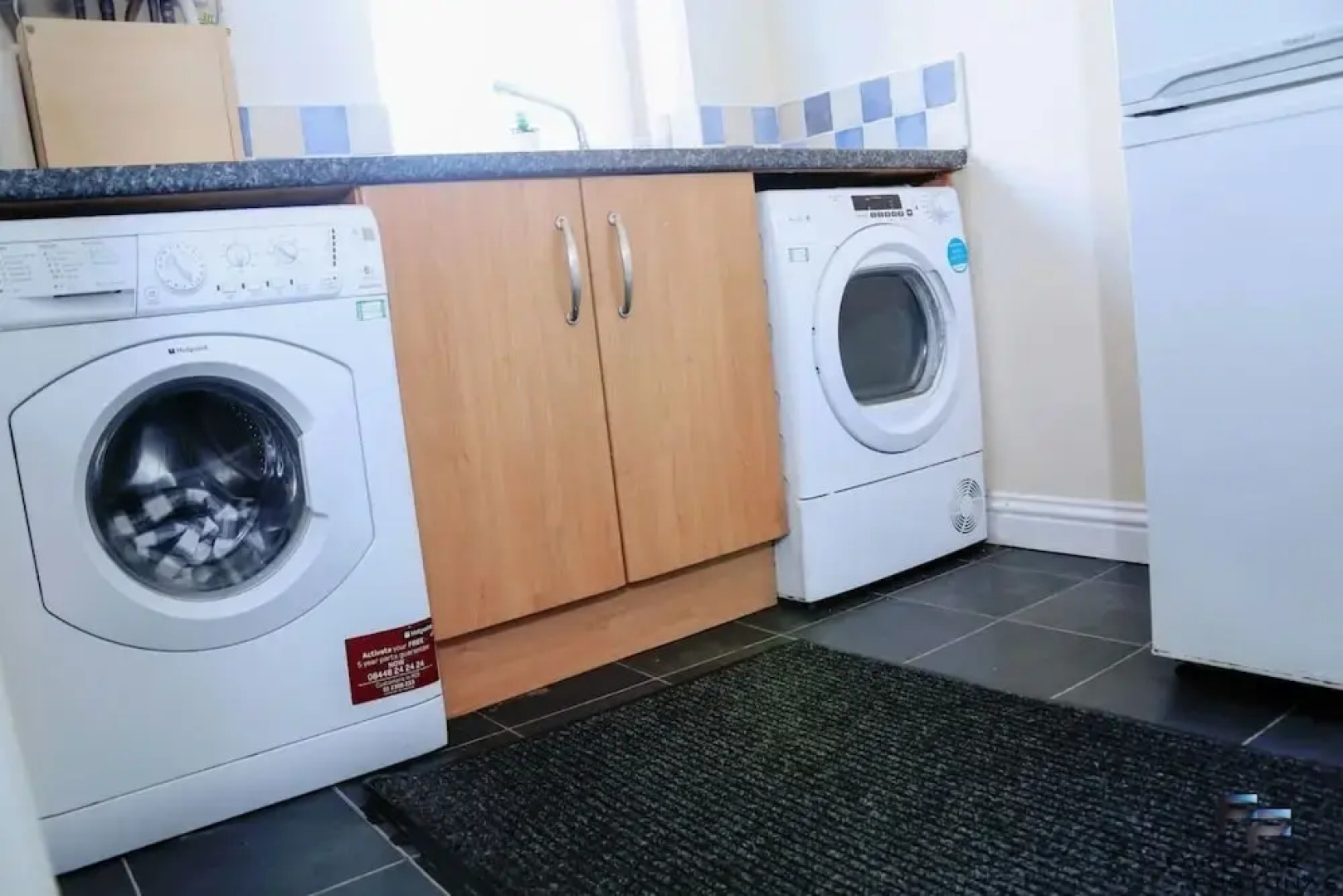 Beautiful 5-bed House Roker Beach