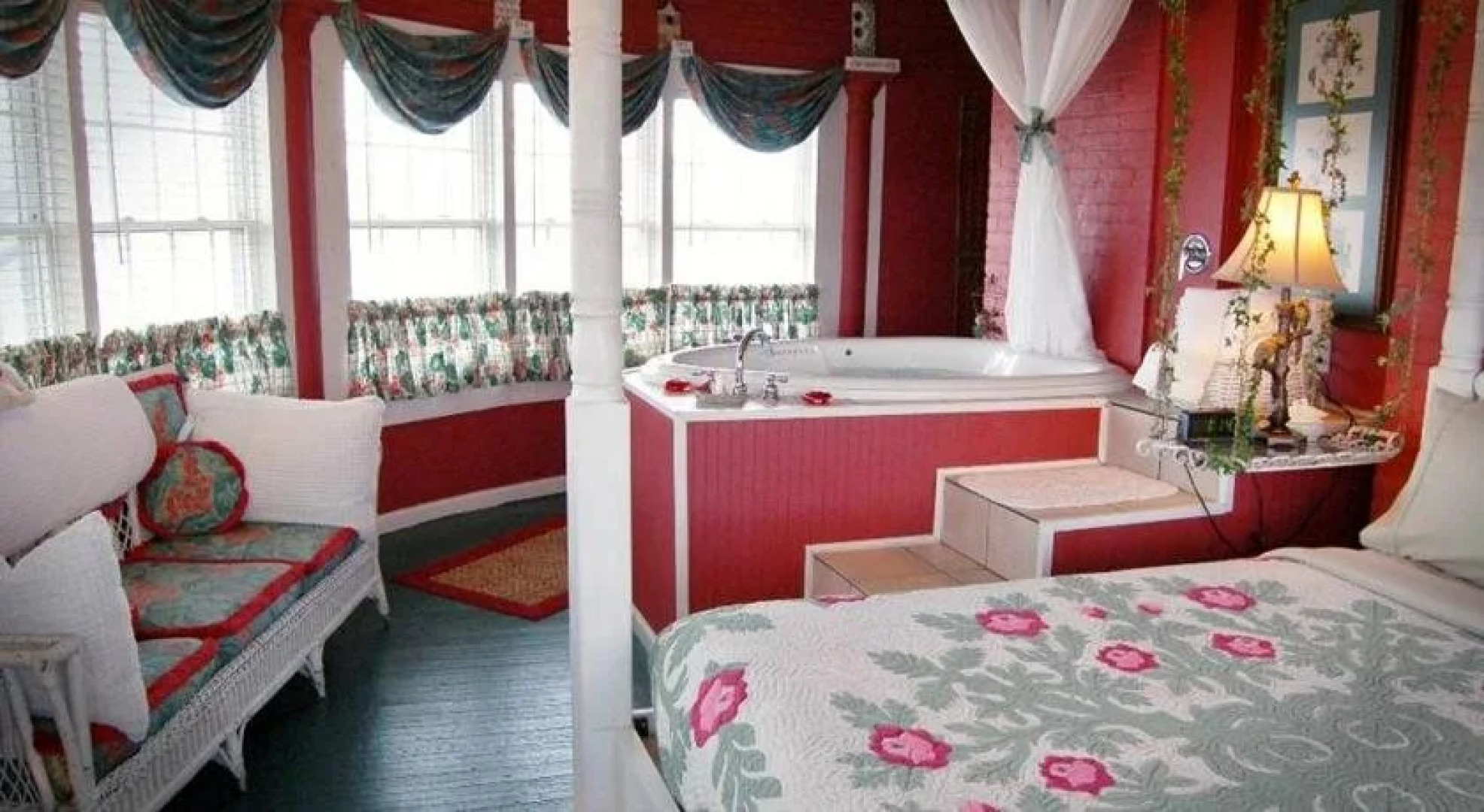 Lockheart Gables Romantic Bed and Breakfast