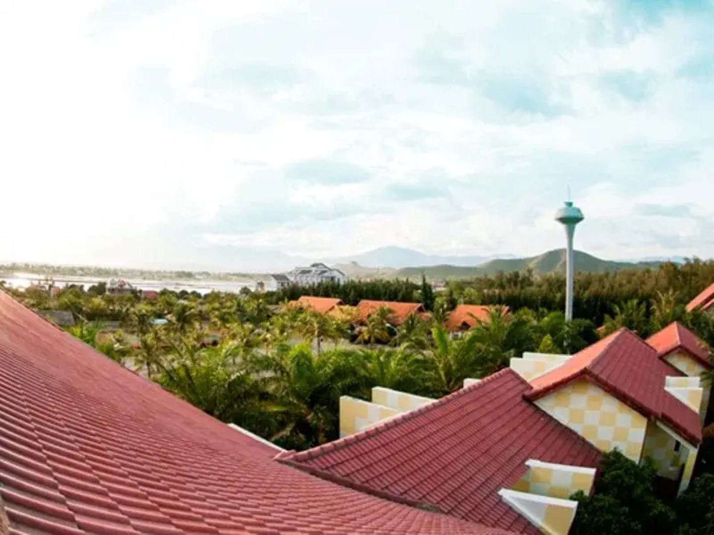 White Sand Doclet Resort And Spa