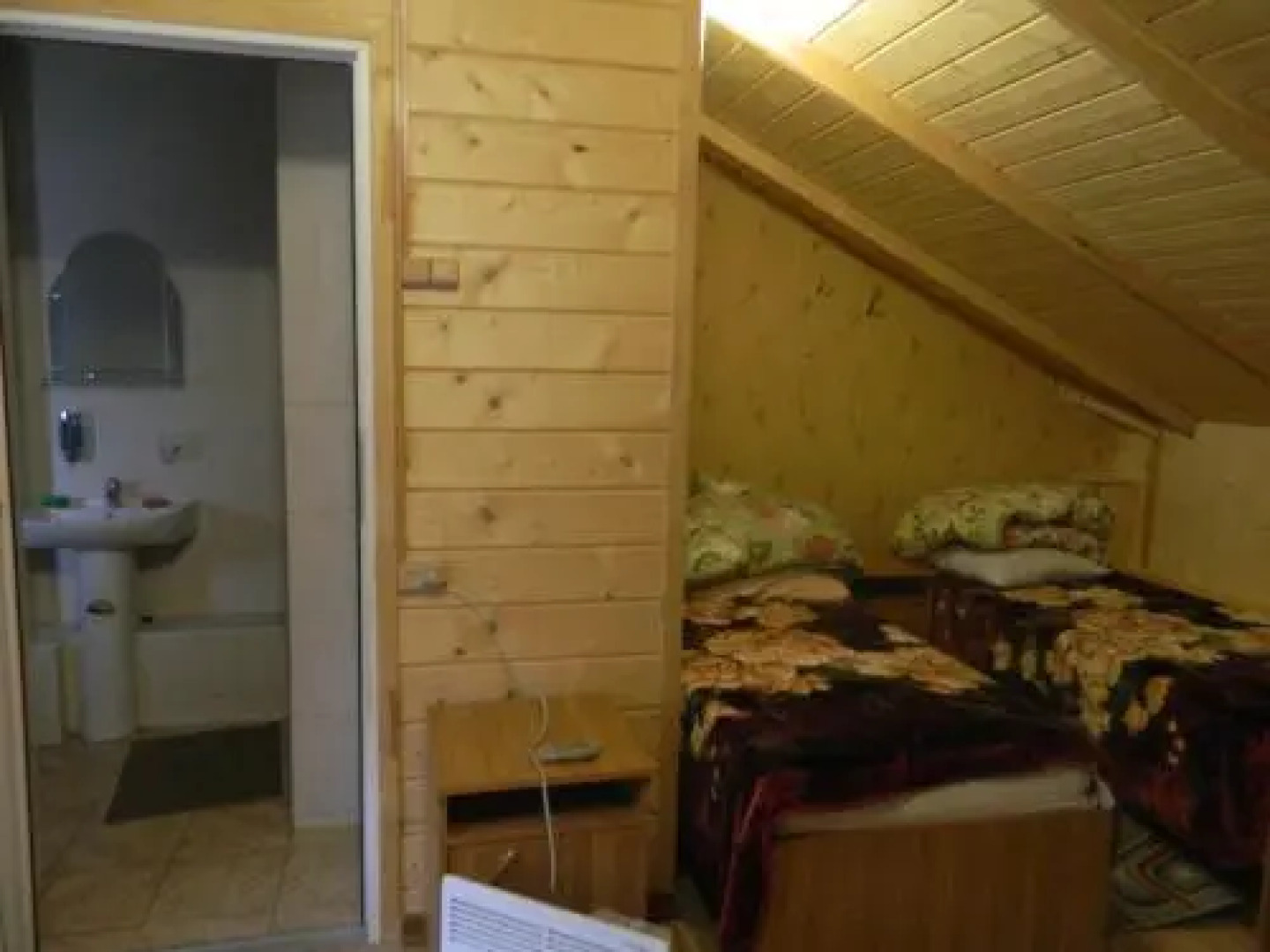 Частный дом с номерами и отдельной кухней