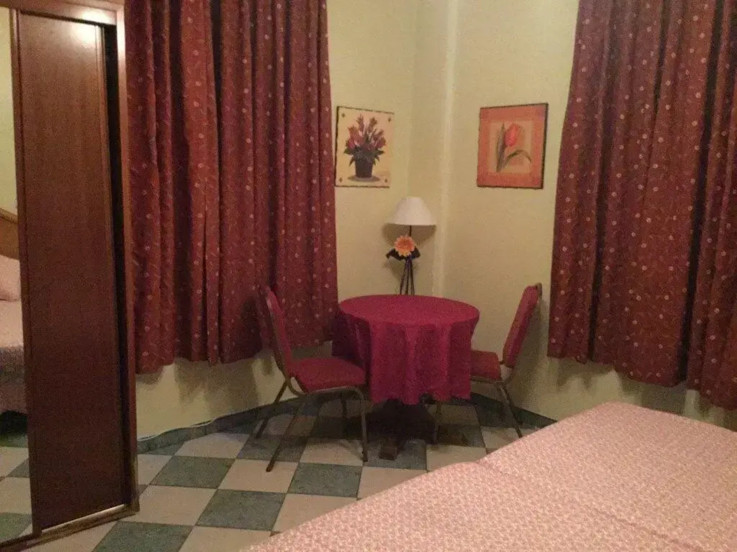 Hotel Restaurante Montserrat