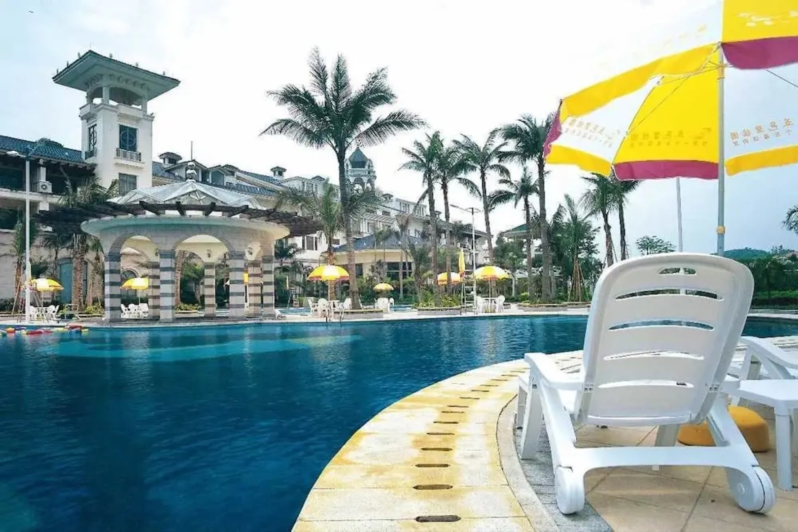 Wuyi Country Garden Phoenix Hotel