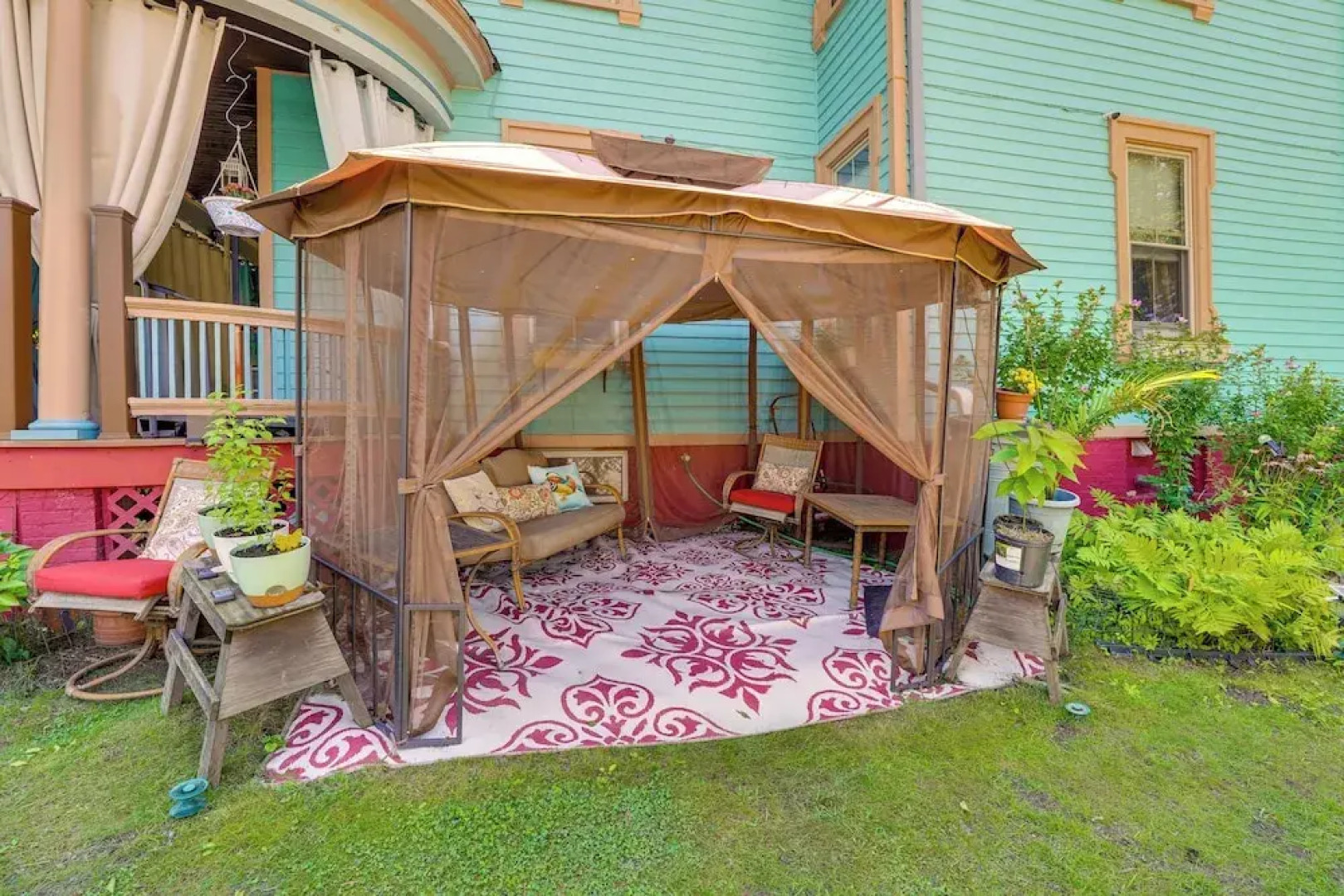 Walkable Poughkeepsie Apartment w/ Shared Yard!