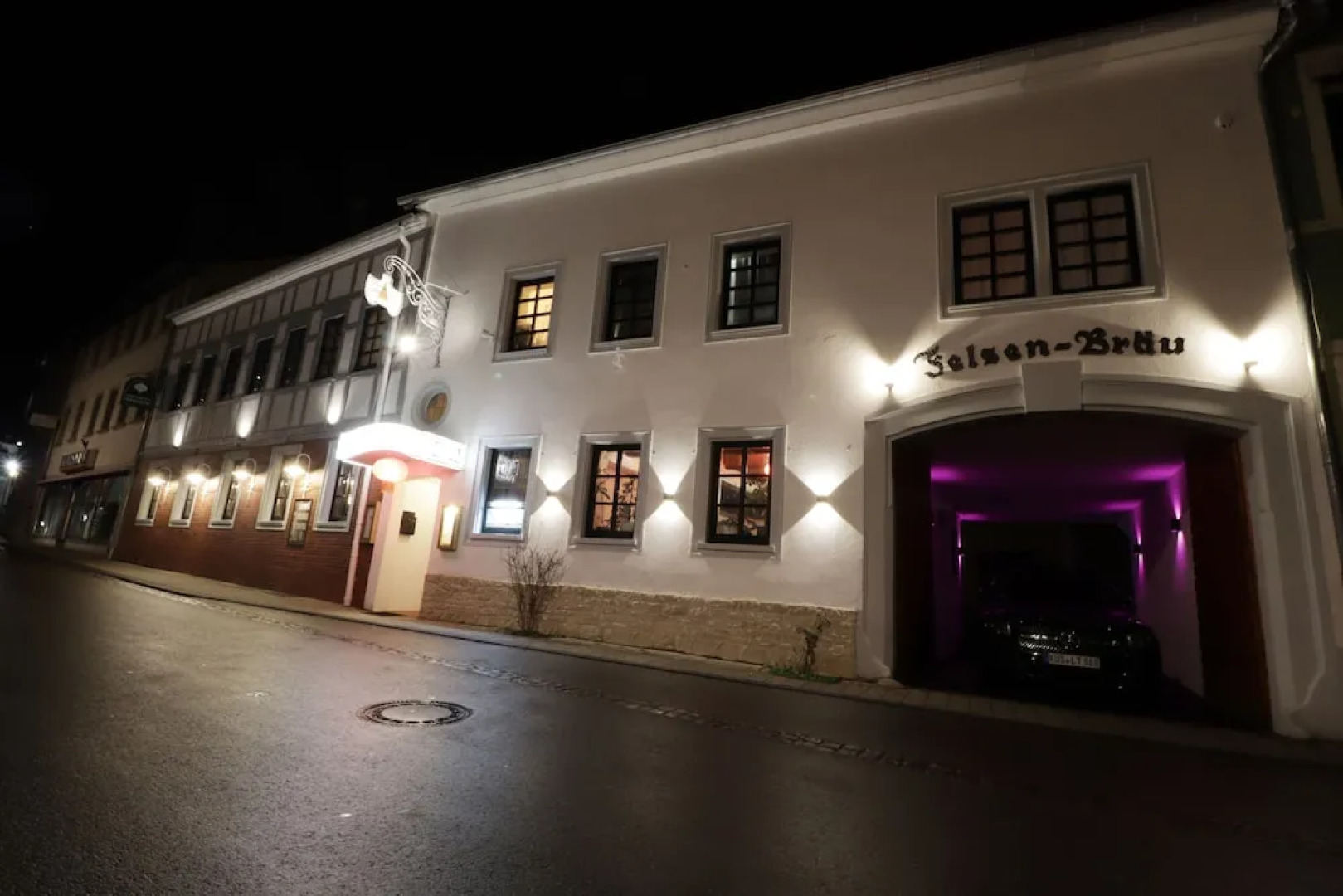 Asia Dreieck Pension Zimmer