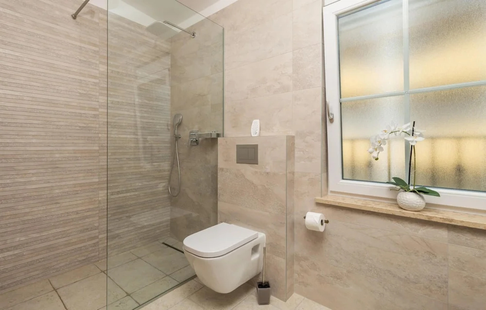 Stunning Home in Kornic With Outdoor Swimming Pool, Wifi and 3 Bedrooms