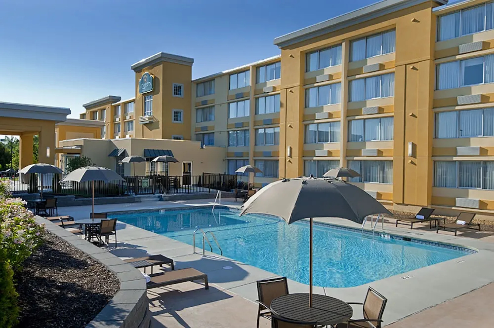 Hampton Inn Manchester Downtown, Nh