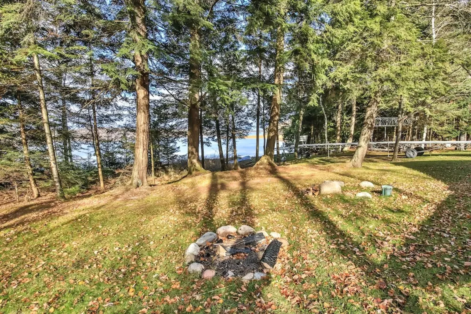 Kentuck Lake Retreat - 3 Br Cottage