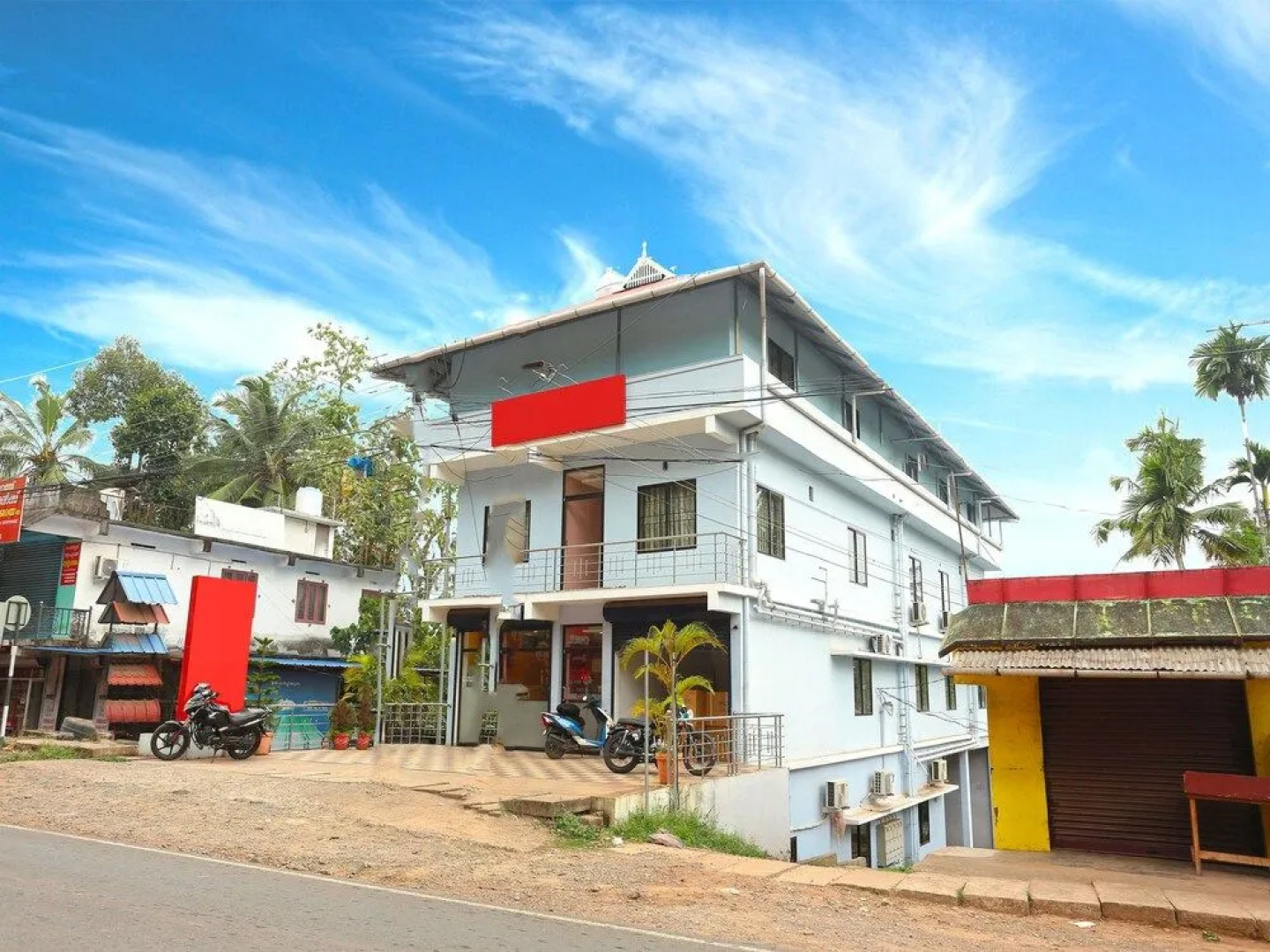 OYO 4706 Chalil Residency