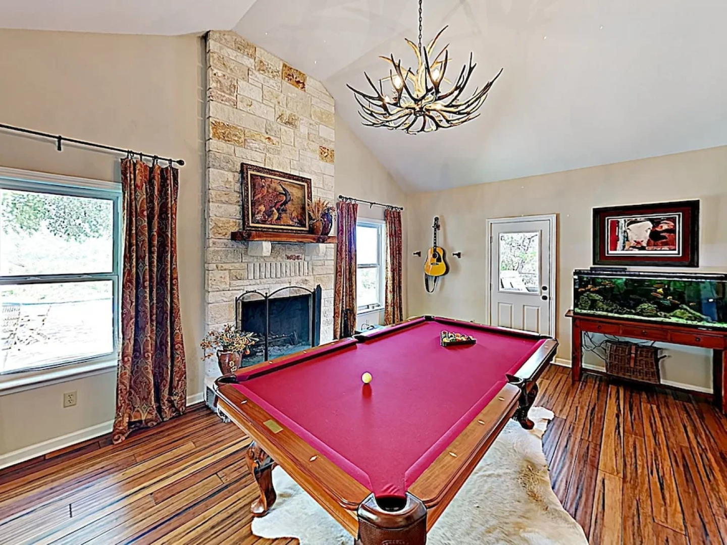 9200 Austin - 3 Br Home