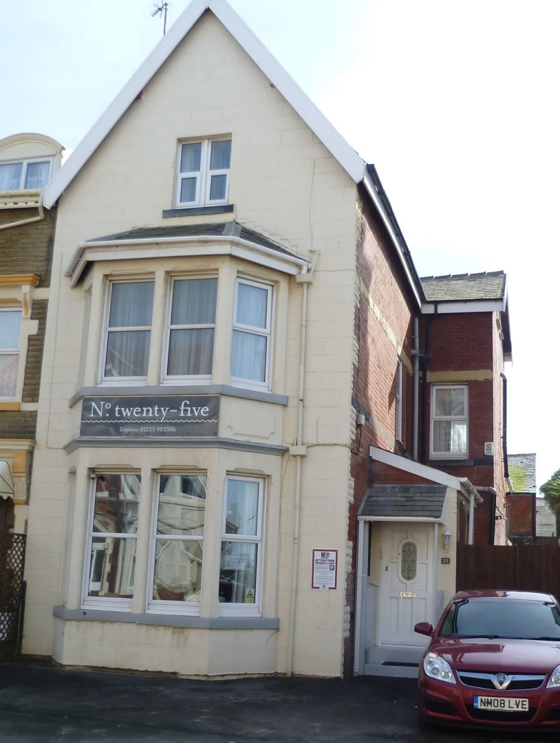 Number Twenty-Five Guesthouse