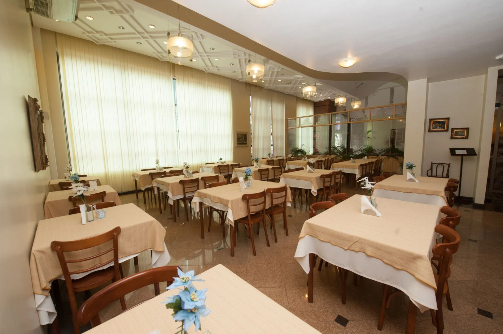 Carlton Plaza São José dos Campos