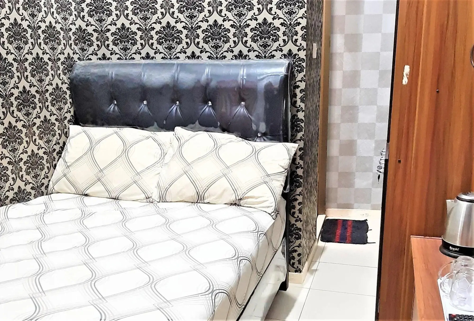 Soreang Hotel by ZUZU