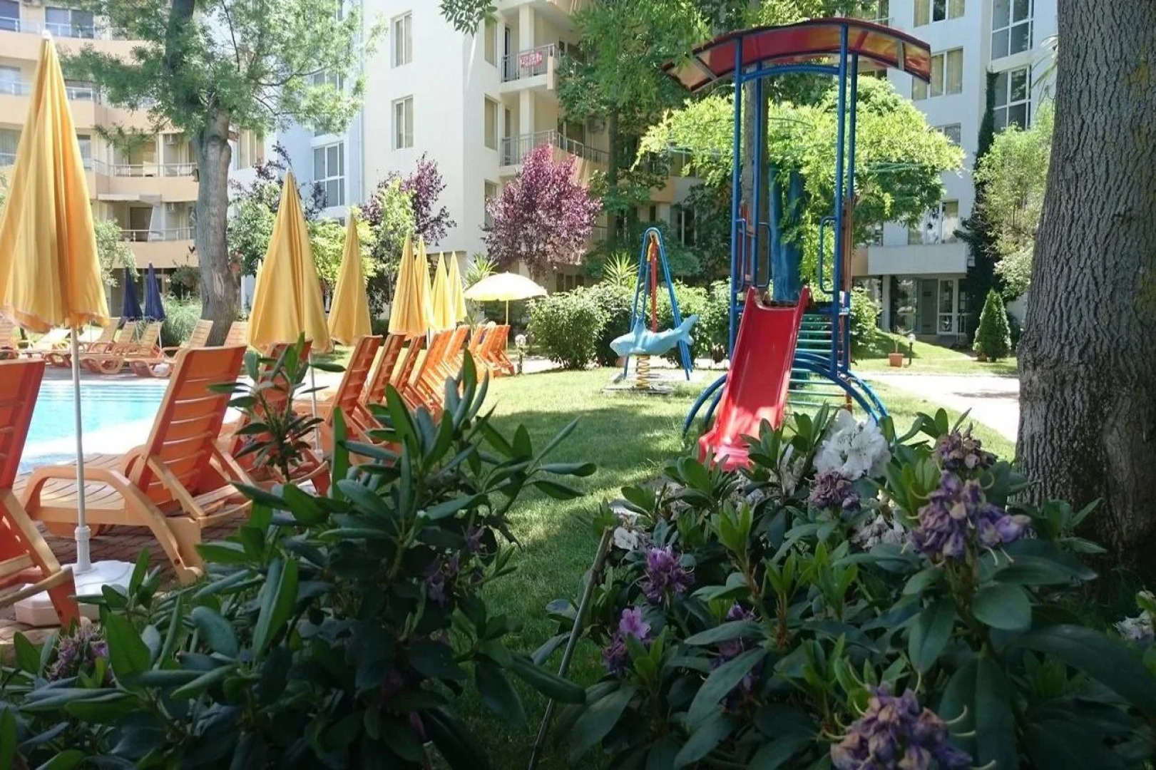 Yassen Holiday Village