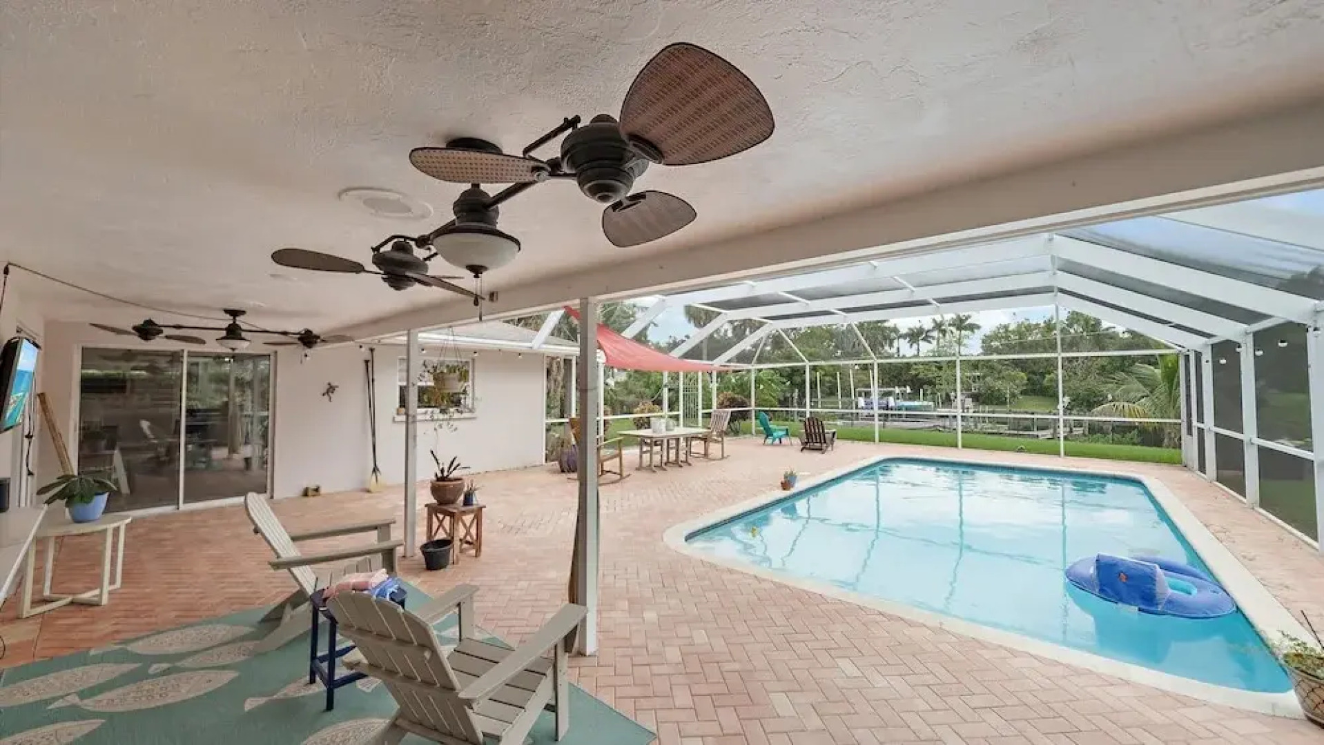 Gulf Tide Getaway 2 Bedroom Home