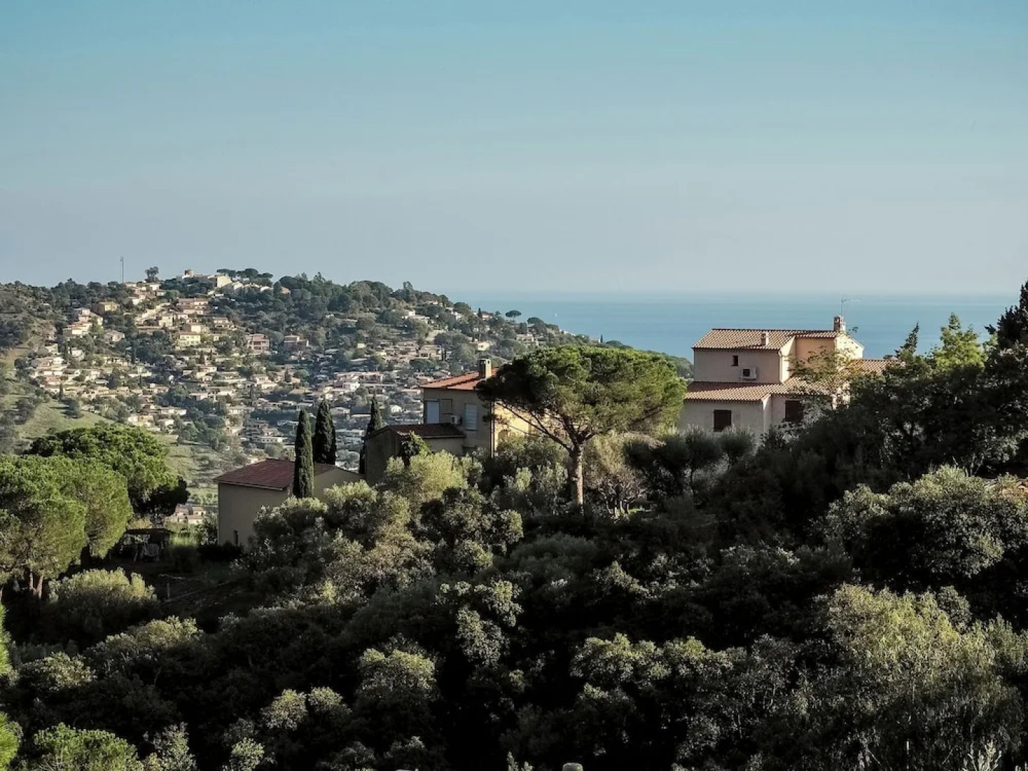 Provencal House With Swimming Pool and Vast View of the Surrounding Massif des Maures and the sea