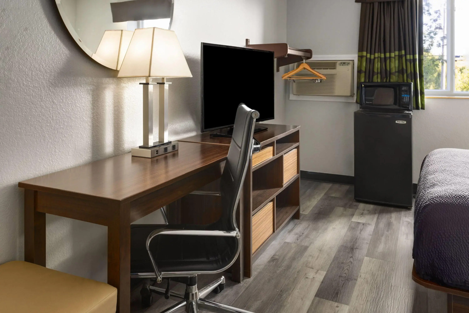 Super 8 by Wyndham Latham/Albany Airport