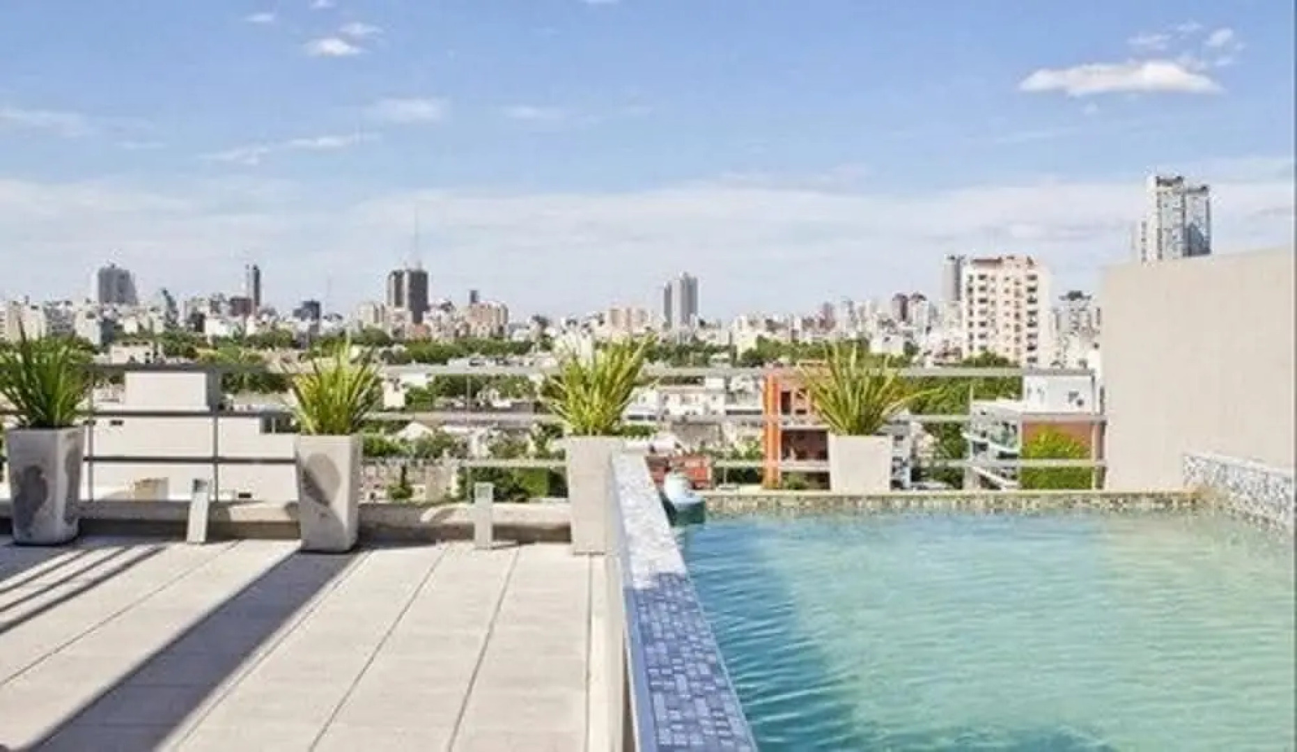 BA Hollywood Apartments