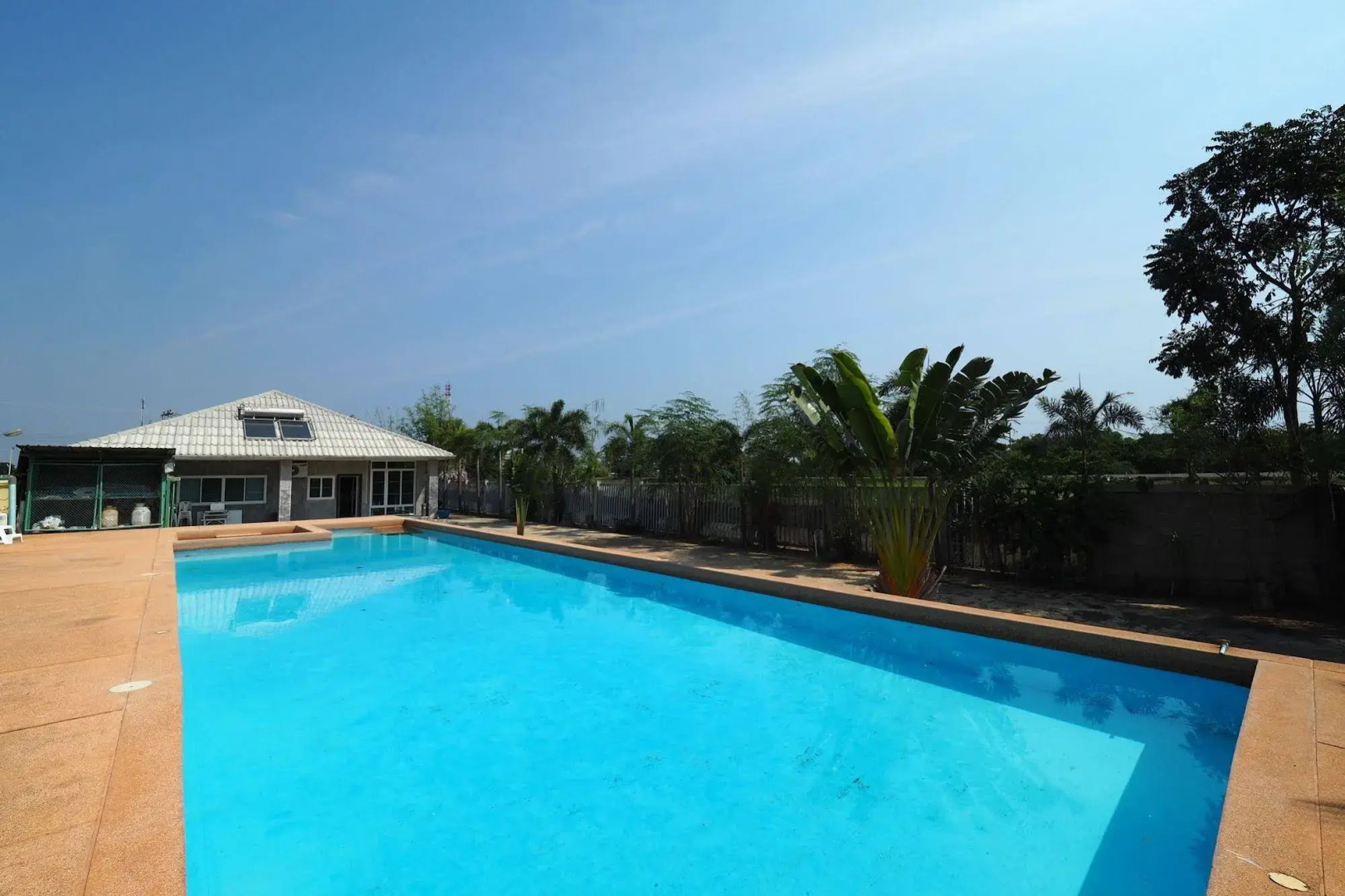Prannary Pool Villa